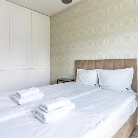 Close-urban Chic - Mennica - One Bedroom -citycenter&65 Appartement Warschau