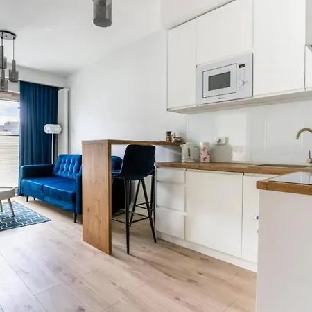 Close-urban Chic - Mennica - One Bedroom -citycenter&65 Apartment *