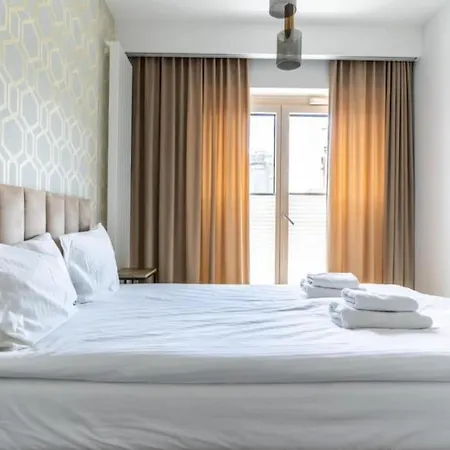 Close-urban Chic - Mennica - One Bedroom -citycenter&65 *